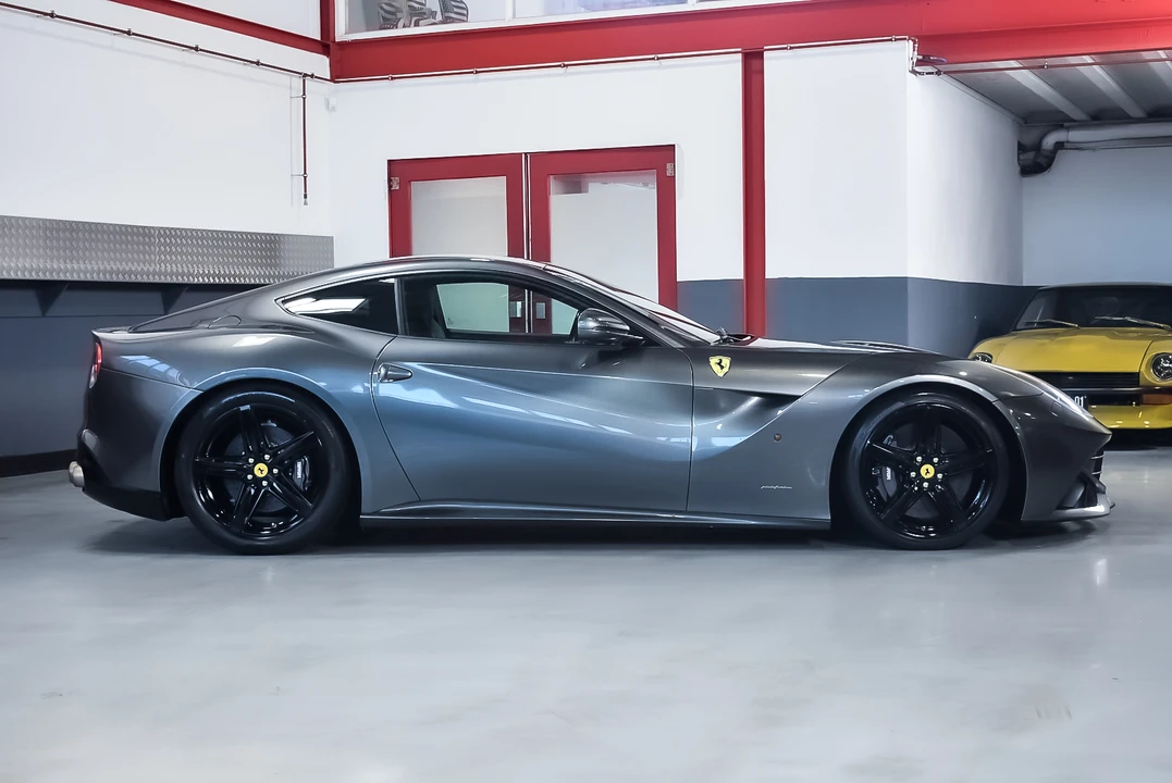 2013 Ferrari F12berlinetta - Image 5 of 31
