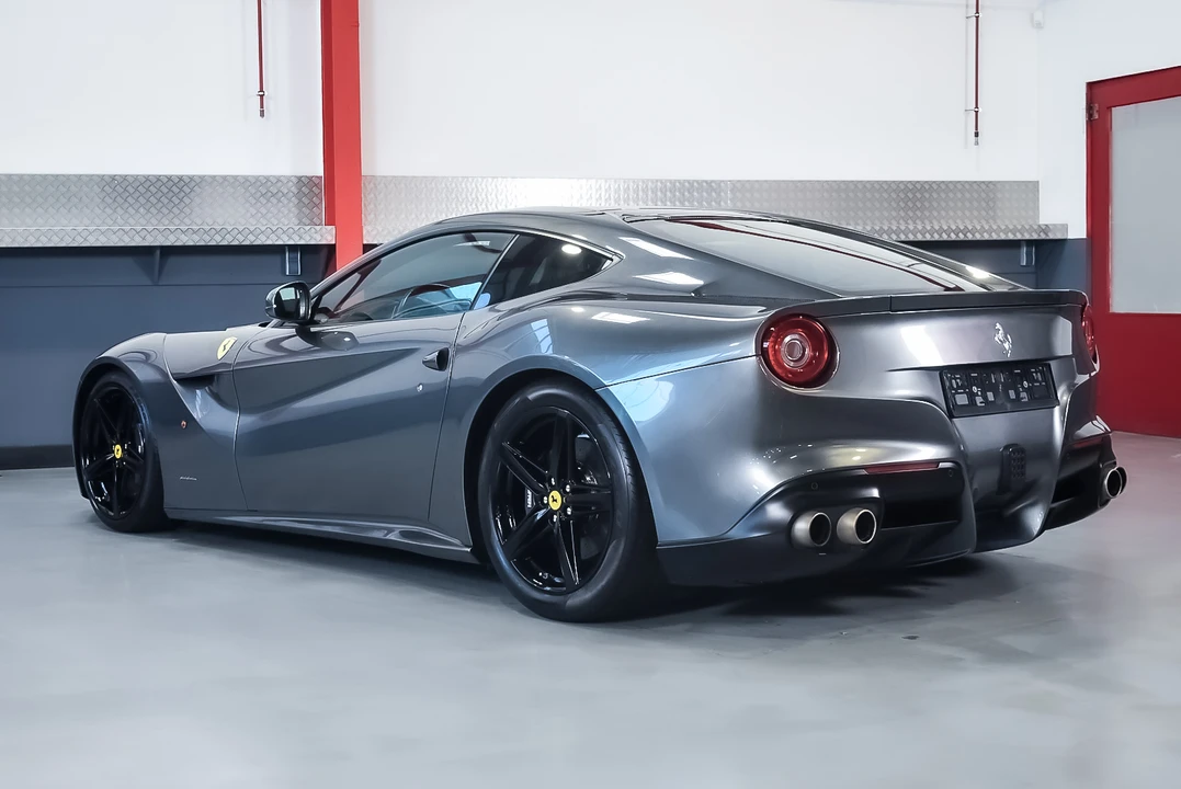 2013 Ferrari F12berlinetta - Image 8 of 31