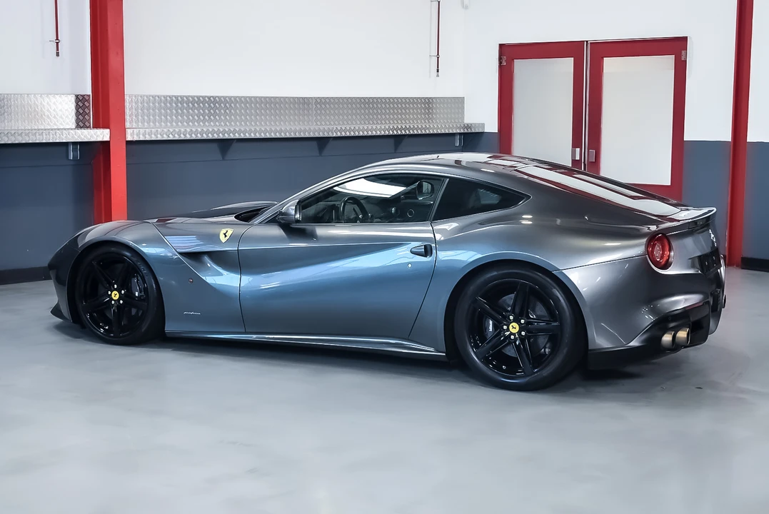 2013 Ferrari F12berlinetta - Image 19 of 31