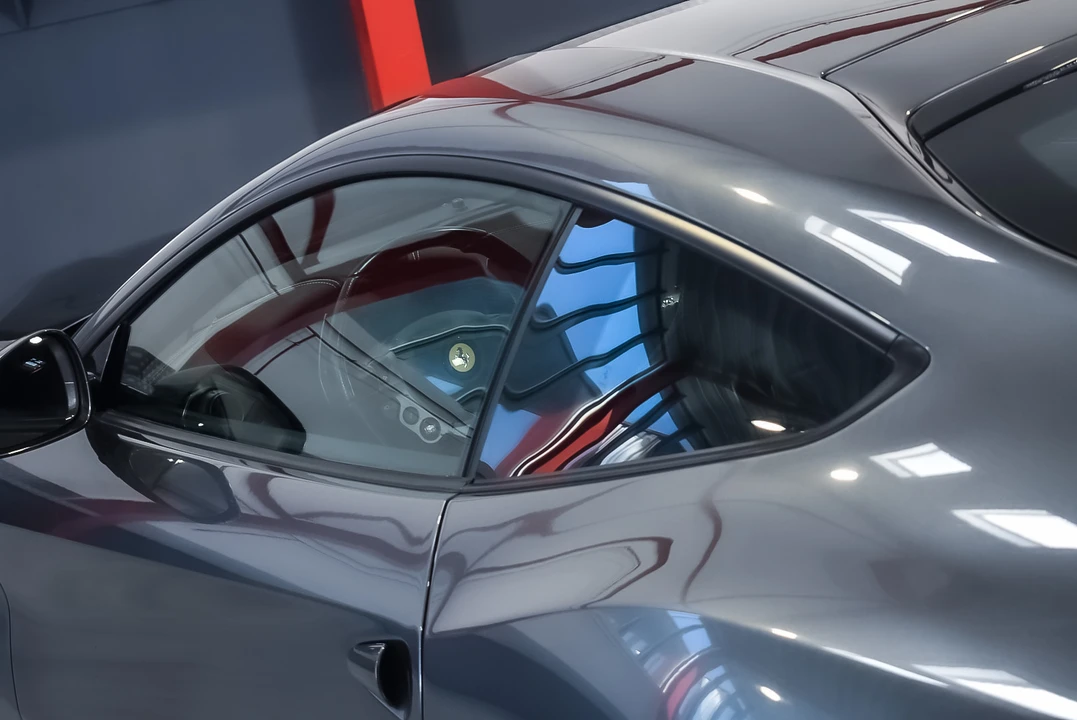2013 Ferrari F12berlinetta - Image 28 of 31