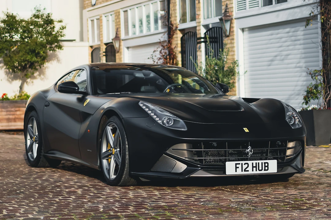 2013 Ferrari F12berlinetta - Image 2 of 31