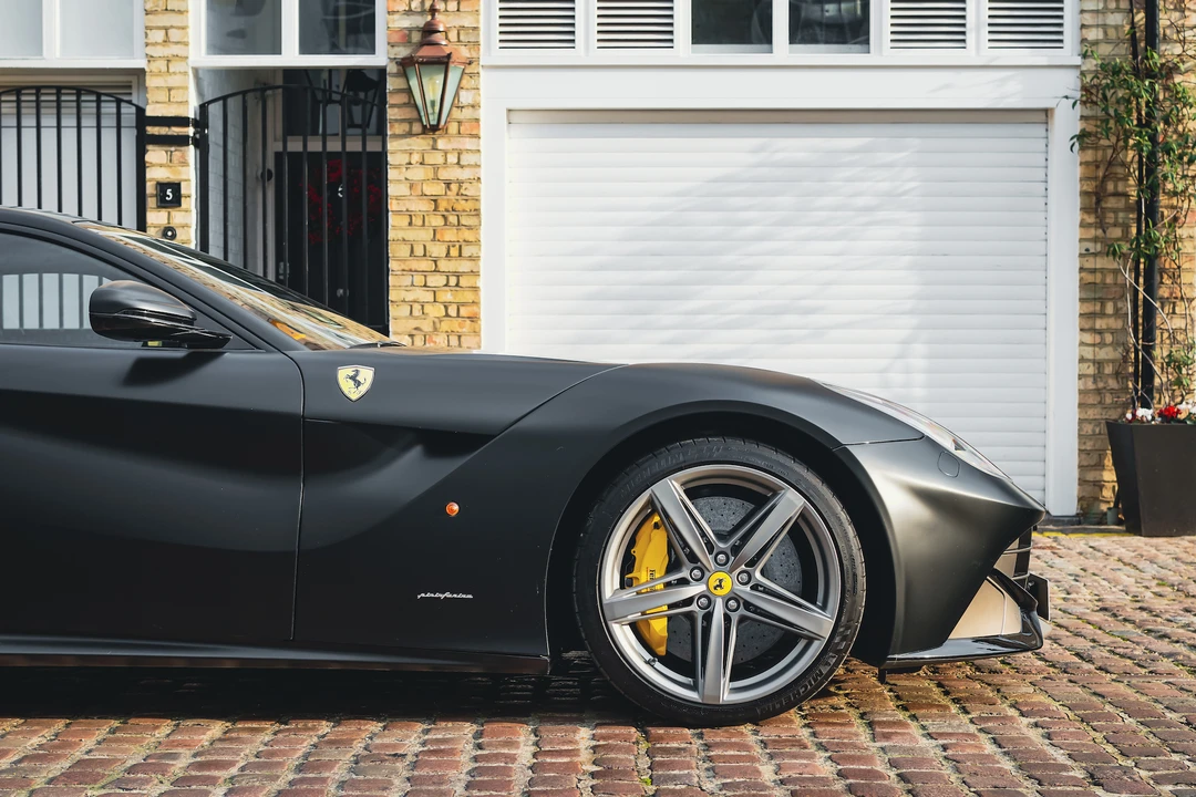 2013 Ferrari F12berlinetta - Image 24 of 31