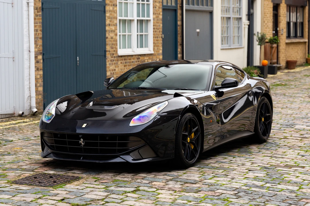2013 Ferrari F12berlinetta - Image 2 of 31