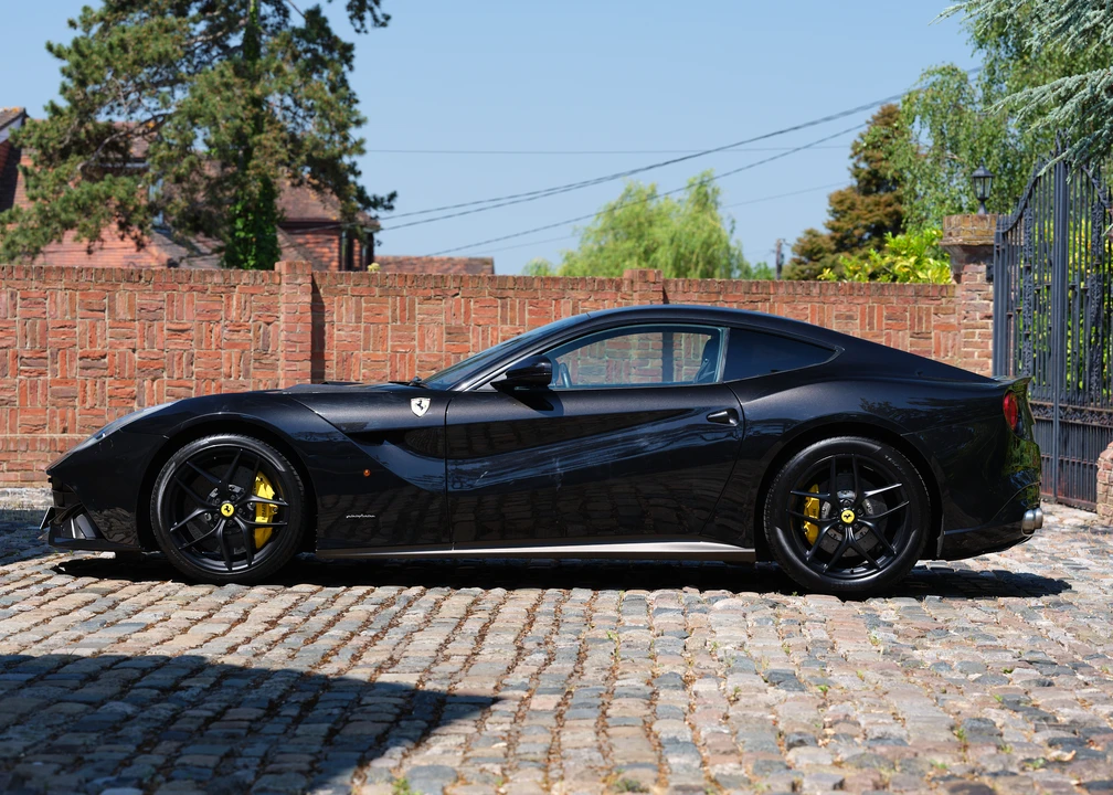 2013 Ferrari F12berlinetta - Image 5 of 31