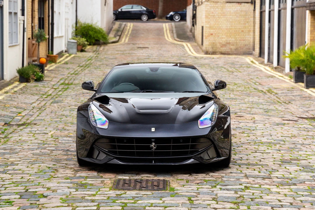 2013 Ferrari F12berlinetta - Image 3 of 31