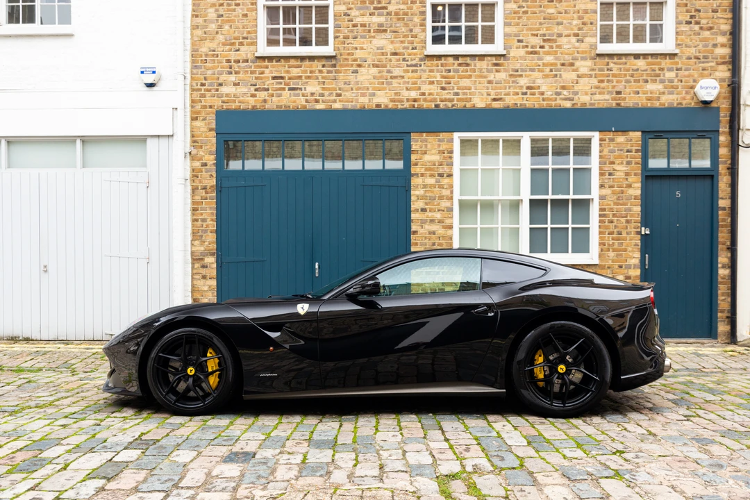 2013 Ferrari F12berlinetta - Image 5 of 31