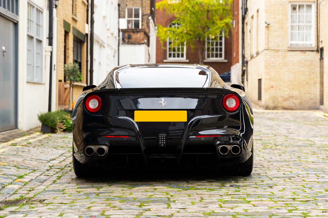 2013 Ferrari F12berlinetta - Image 7 of 31