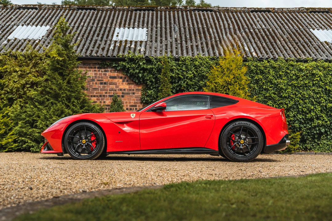 2013 Ferrari F12berlinetta - Image 9 of 31