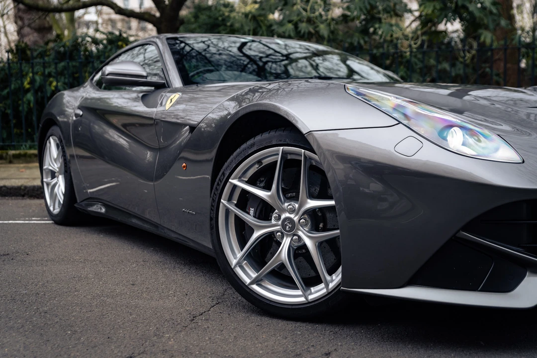 2013 Ferrari F12berlinetta - Image 13 of 31