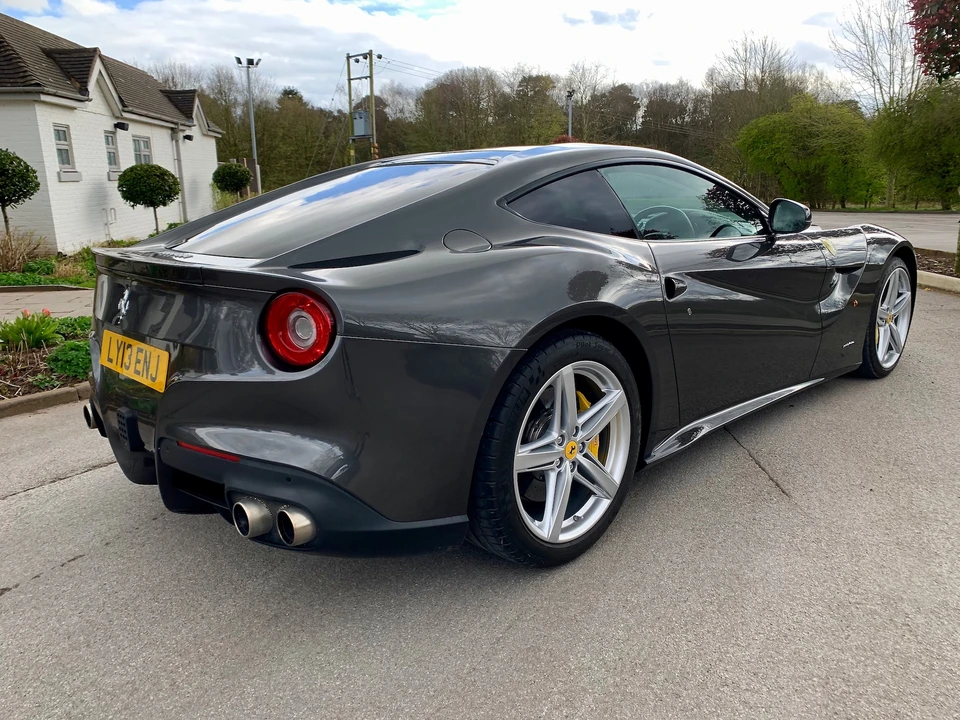 2013 Ferrari F12berlinetta - Image 24 of 31