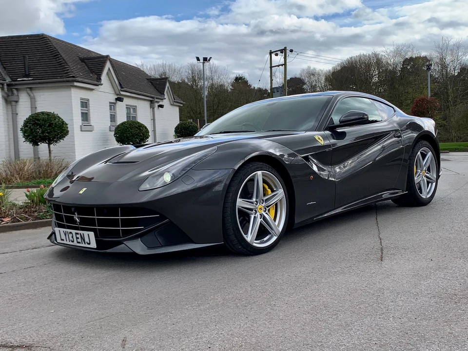 2013 Ferrari F12berlinetta - Image 2 of 31