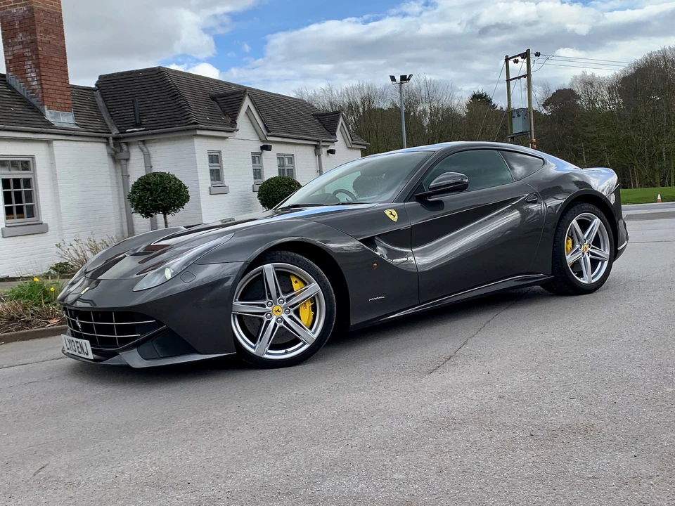2013 Ferrari F12berlinetta - Image 5 of 31