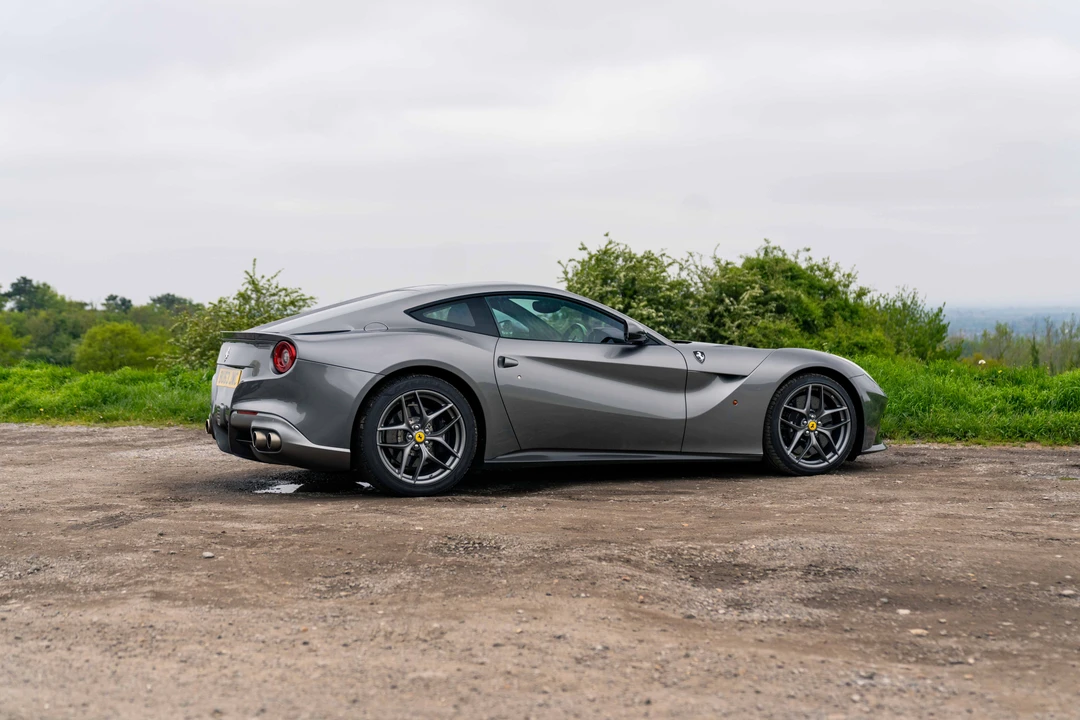 2013 Ferrari F12berlinetta - Image 9 of 31
