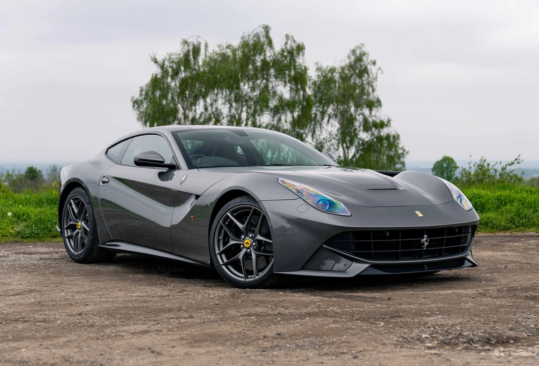 2013 Ferrari F12berlinetta - Image 2 of 31