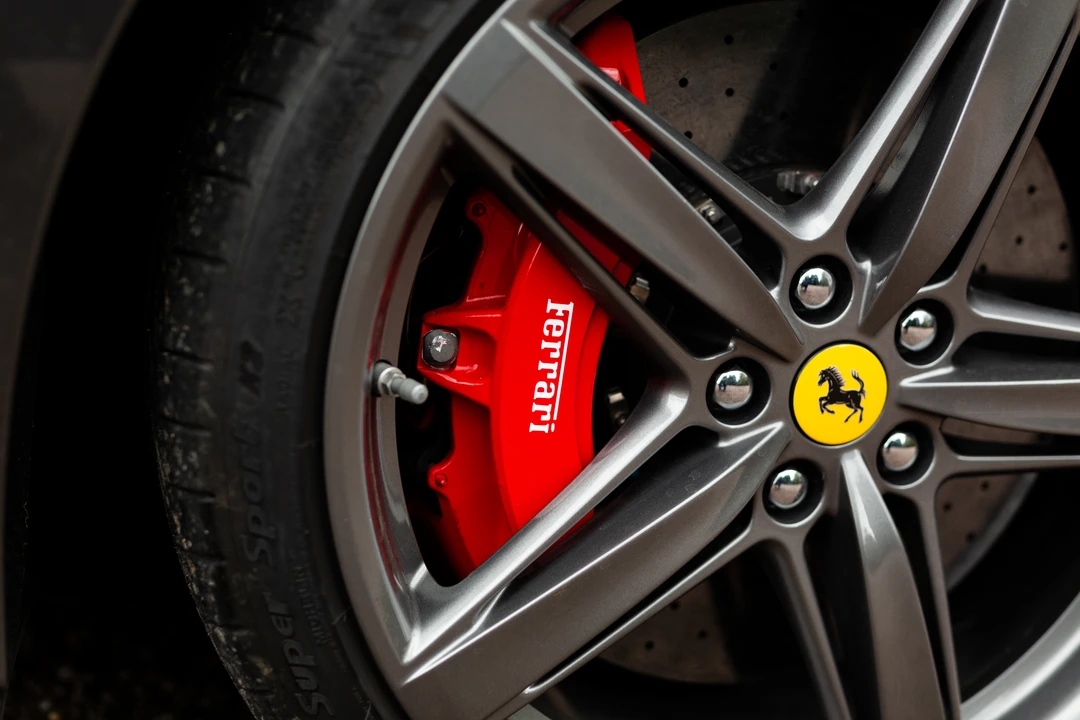 2013 Ferrari F12berlinetta - Image 22 of 31