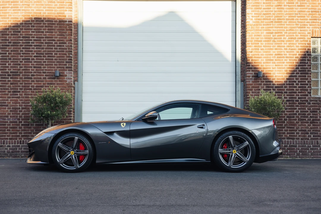 2013 Ferrari F12berlinetta - Image 6 of 31