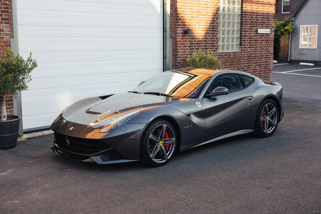 2013 Ferrari F12berlinetta - Image 5 of 31