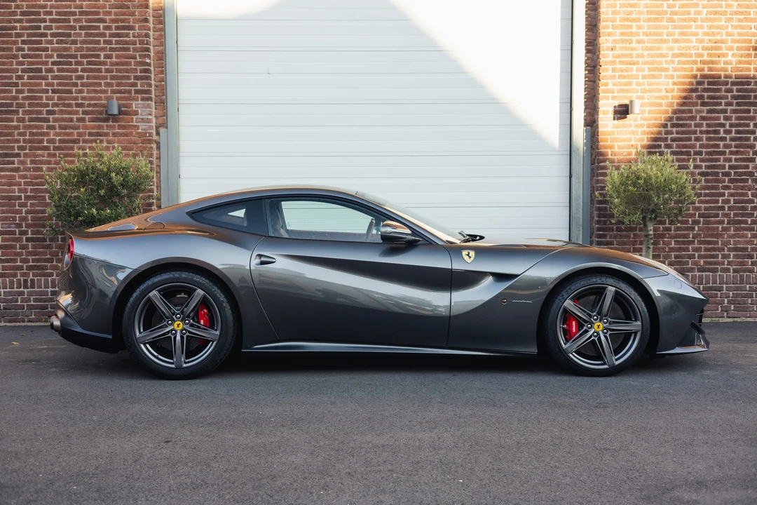 2013 Ferrari F12berlinetta - Image 18 of 31