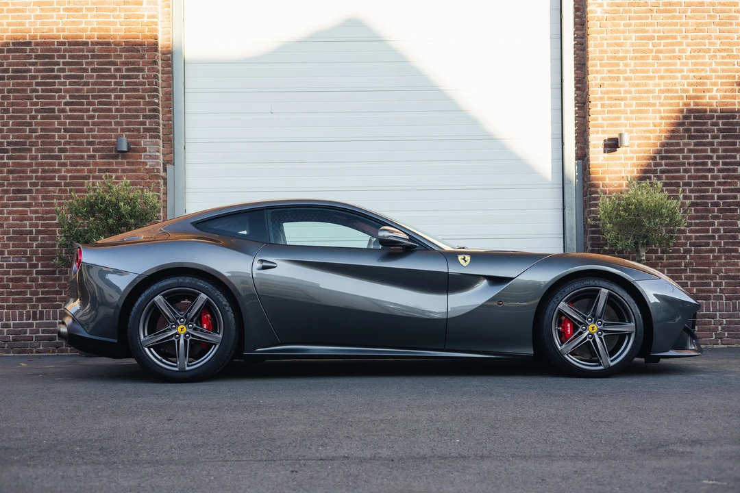 2013 Ferrari F12berlinetta - Image 4 of 31