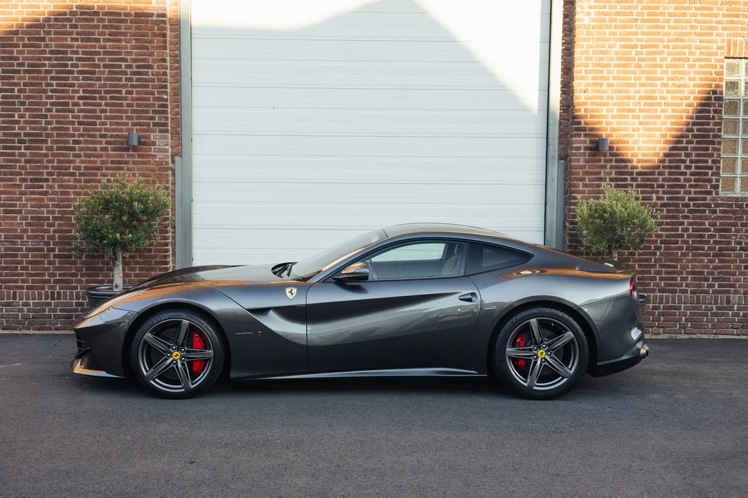 2013 Ferrari F12berlinetta - Image 14 of 31