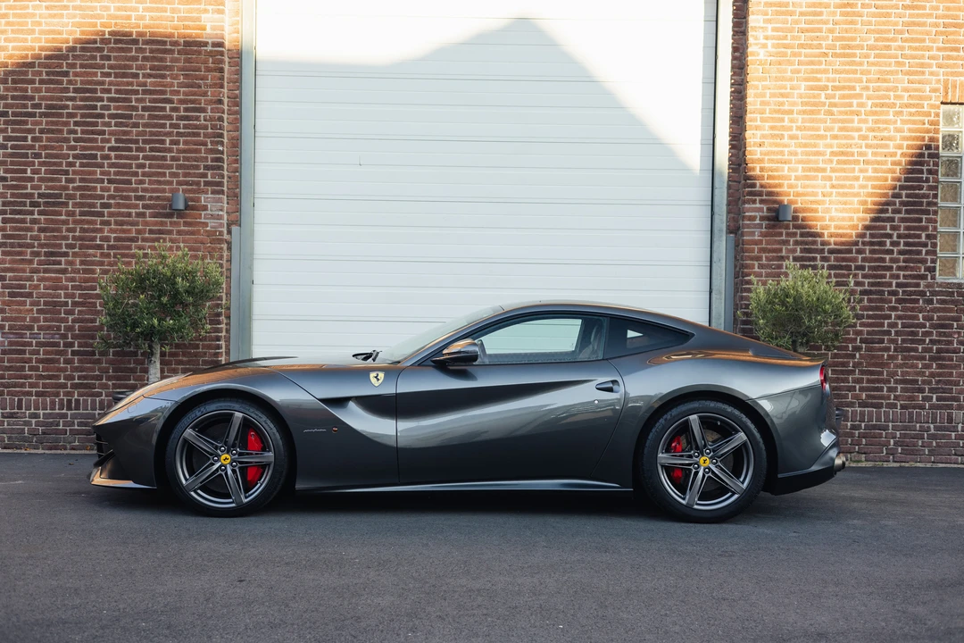 2013 Ferrari F12berlinetta - Image 22 of 31