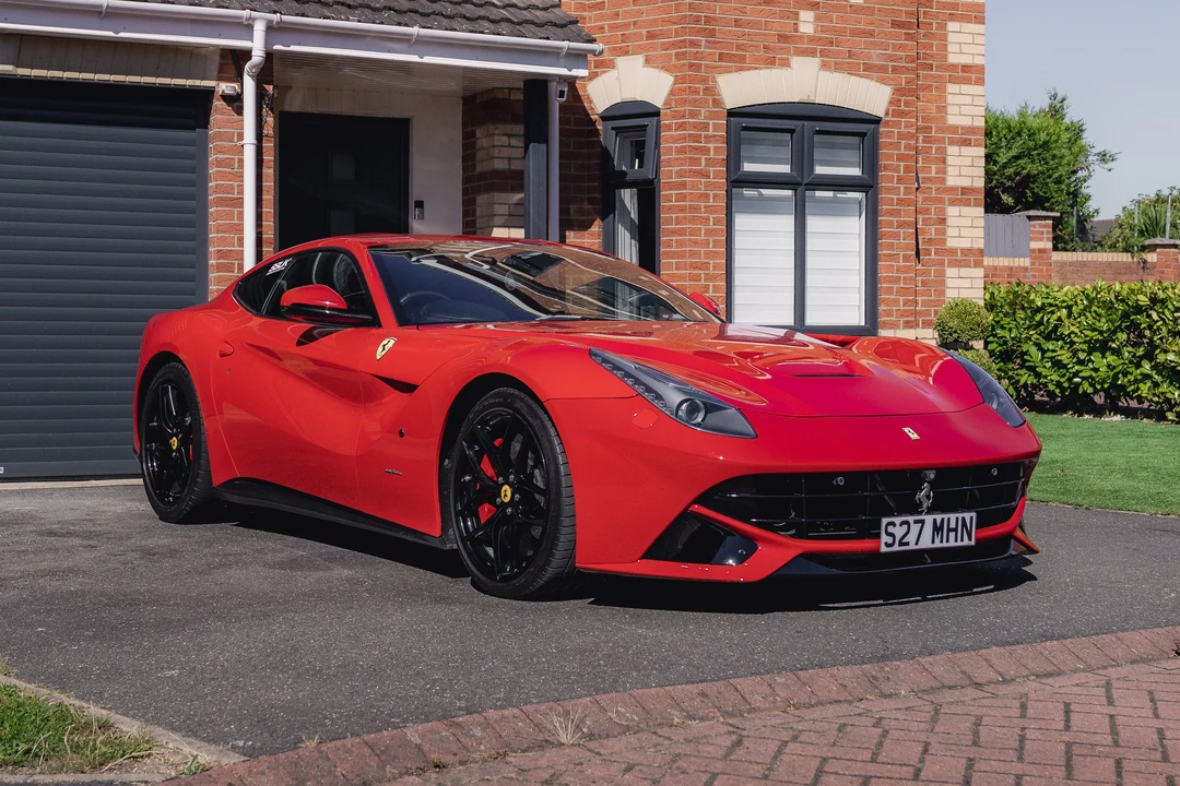 2013 Ferrari F12berlinetta - Image 2 of 31