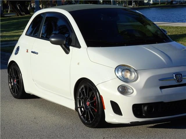 2013 Fiat Abarth 500 - Image 3 of 12