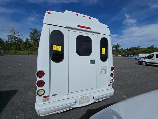 2013 Ford Econoline Van - Image 4 of 16