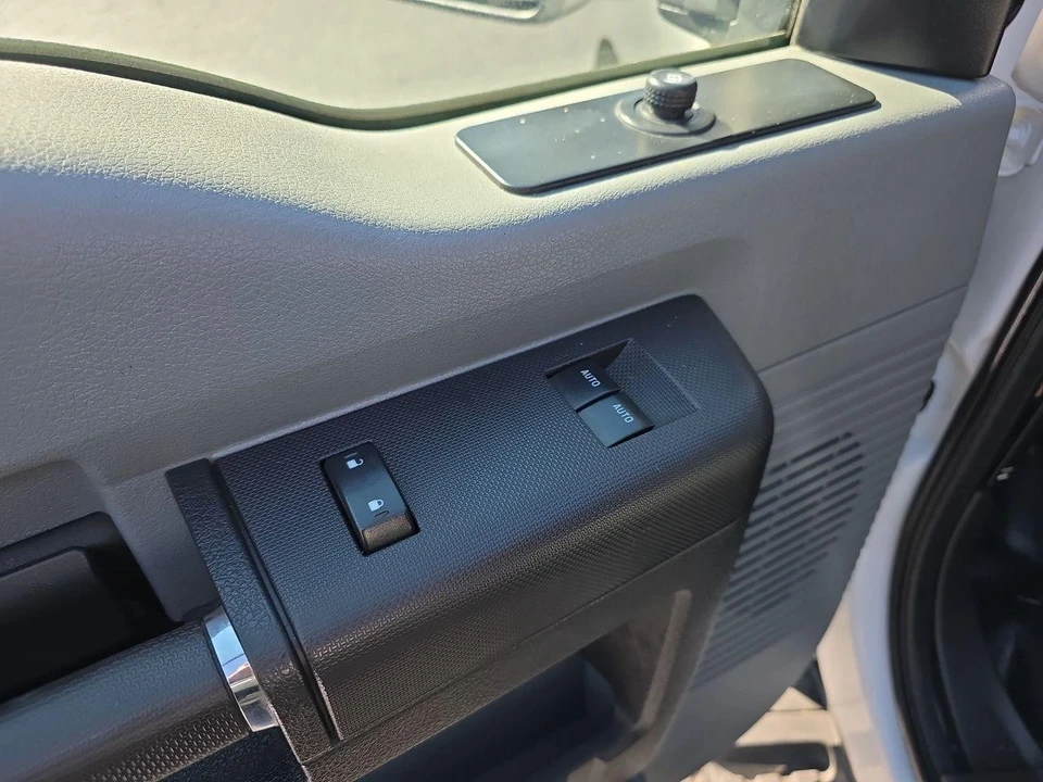 2013 Ford Super Duty 3rd Gen - Image 5 of 12