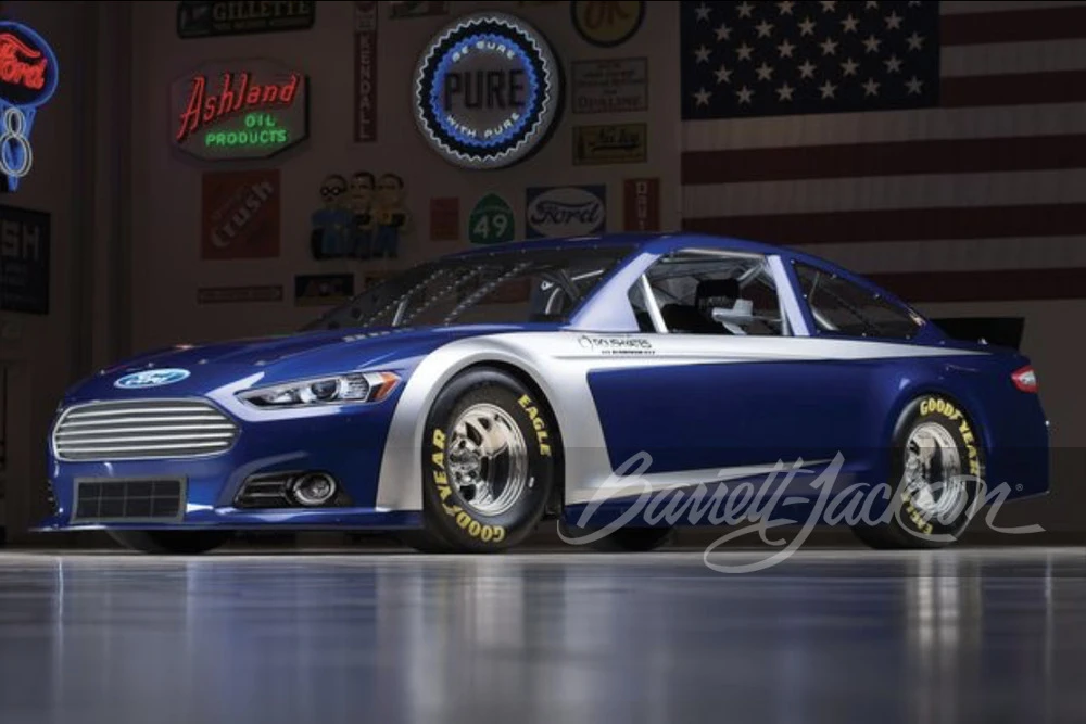 2013 Ford Fusion 2nd Gen - Image 13 of 14
