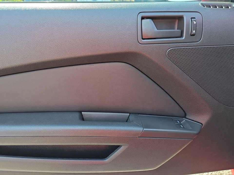 2013 Ford S197 Mustang - Image 5 of 21