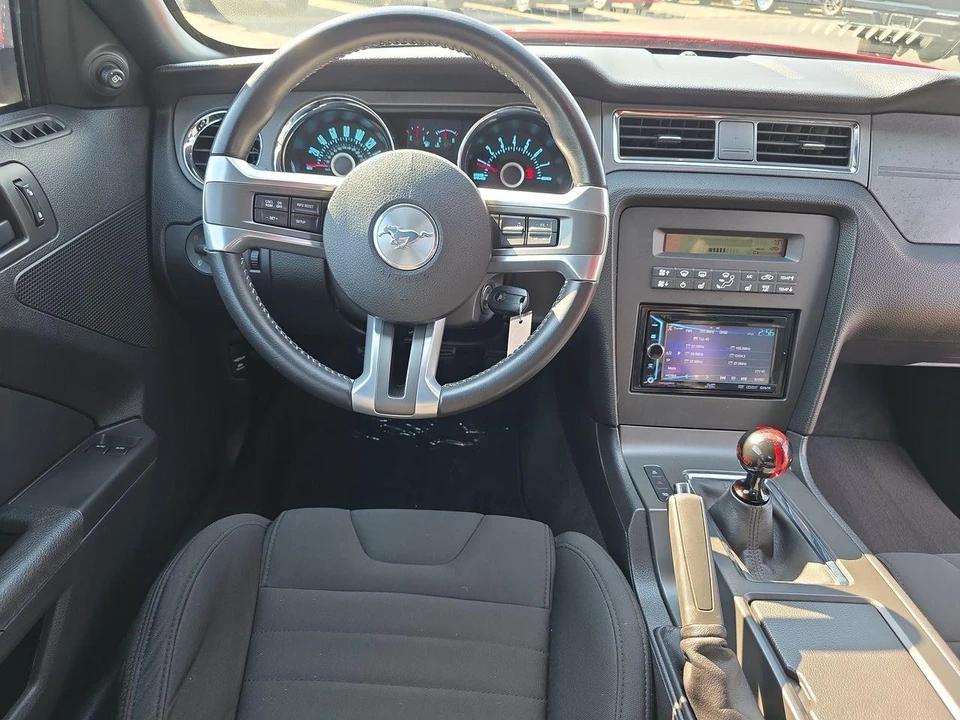 2013 Ford S197 Mustang - Image 6 of 12