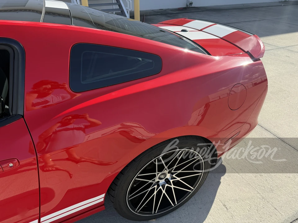 2013 Ford S197 II Shelby Mustang GT500 - Image 15 of 30