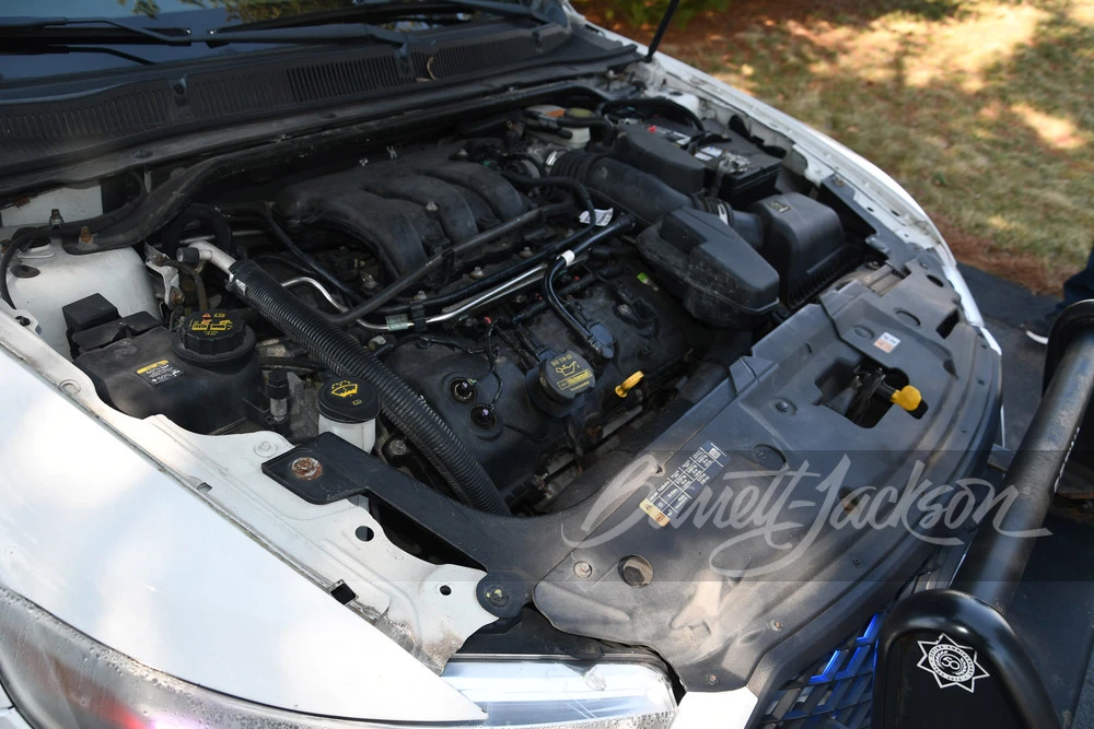2013 Ford Taurus 6th Gen - Image 3 of 14