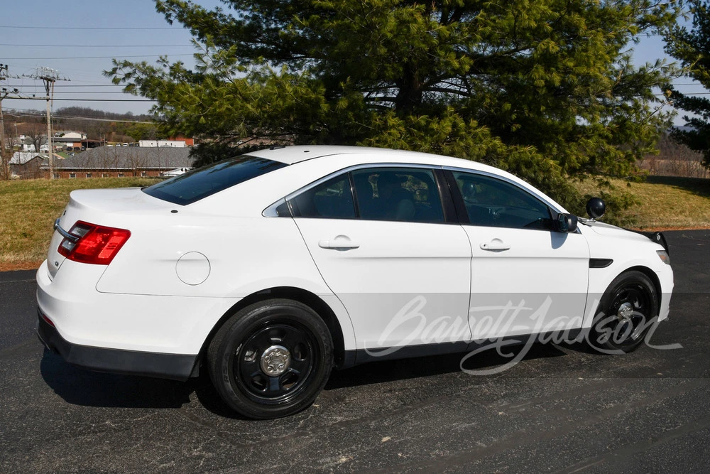 2013 Ford Taurus 6th Gen - Image 10 of 14