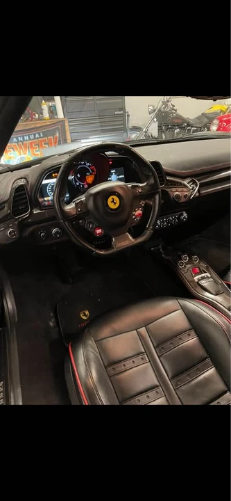 2013 Ferrari 458 Italia - Image 9 of 9