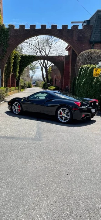 2013 Ferrari 458 Italia - Image 6 of 9