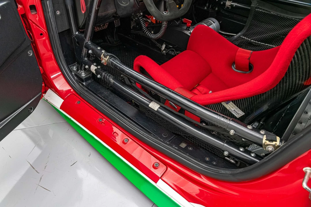 2013 Ferrari 458 - Image 29 of 31