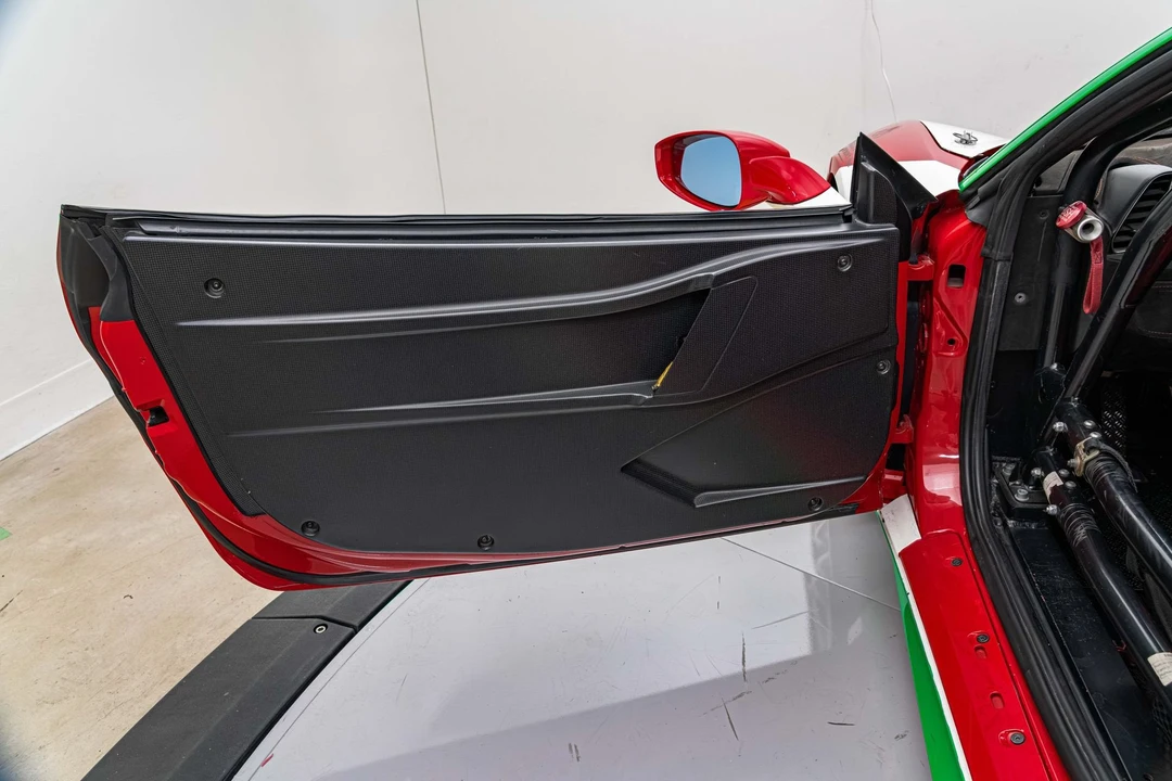 2013 Ferrari 458 - Image 28 of 31