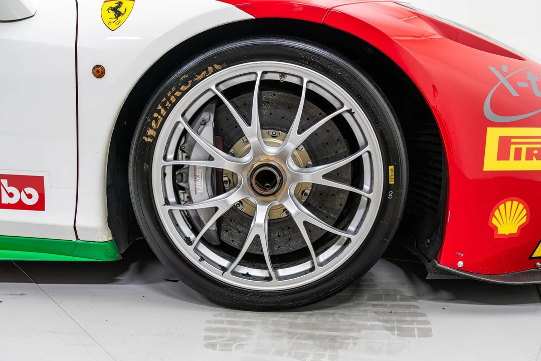 2013 Ferrari 458 - Image 16 of 31