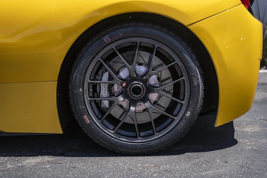2013 Ferrari 458 - Image 16 of 31