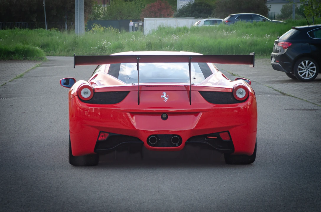 2013 Ferrari 458 - Image 6 of 31