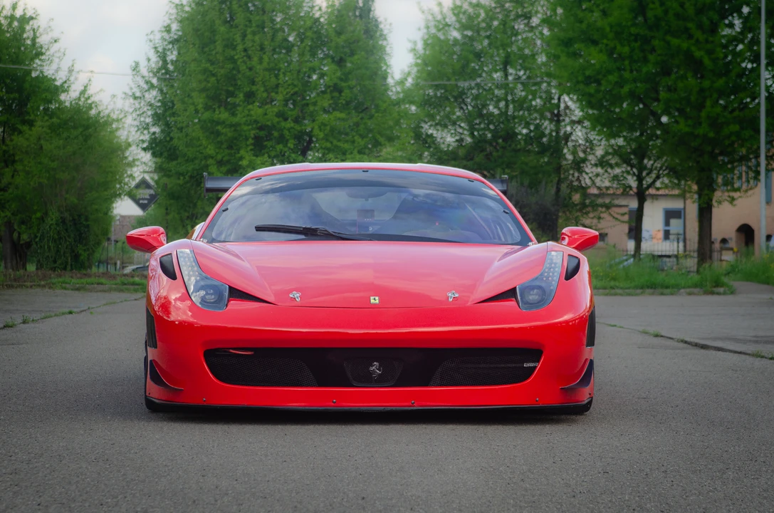 2013 Ferrari 458 - Image 2 of 31