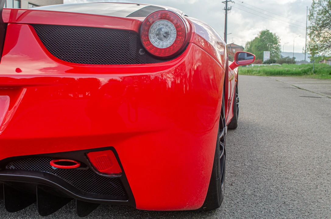 2013 Ferrari 458 - Image 23 of 31