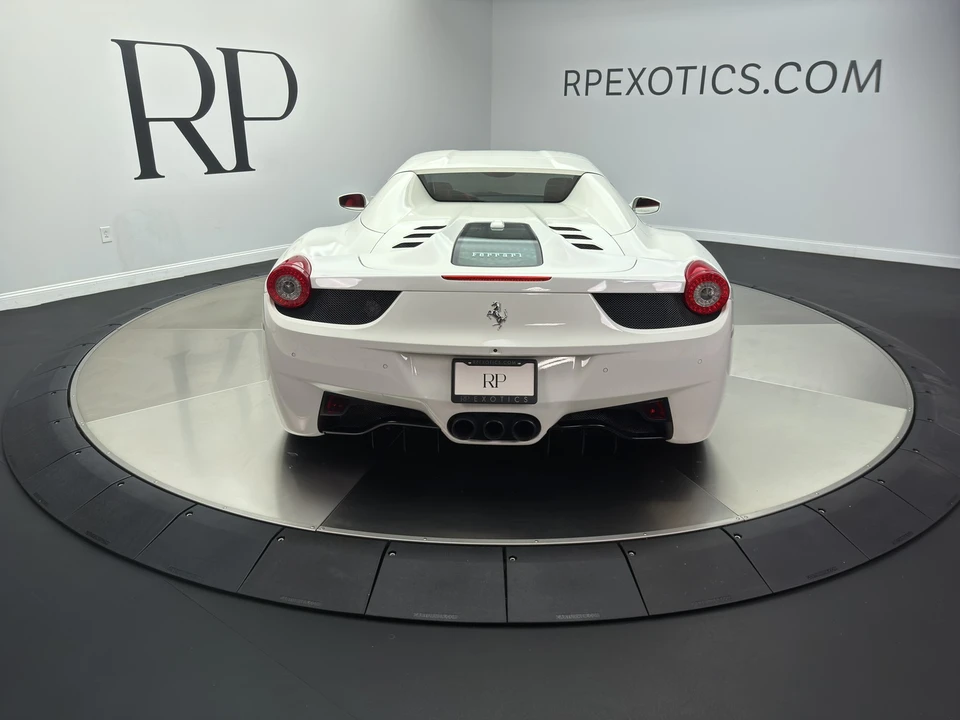 2013 Ferrari 458 Spider - Image 13 of 24