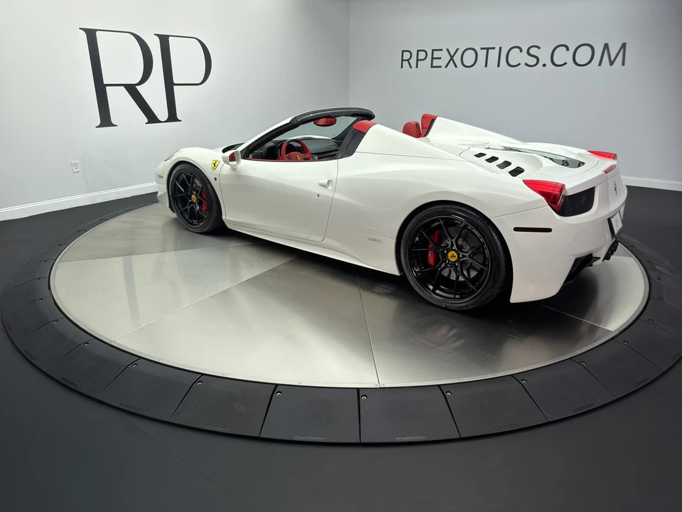 2013 Ferrari 458 Spider - Image 4 of 24