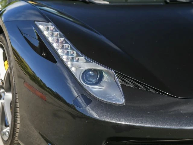 2013 Ferrari 458 Spider - Image 21 of 31