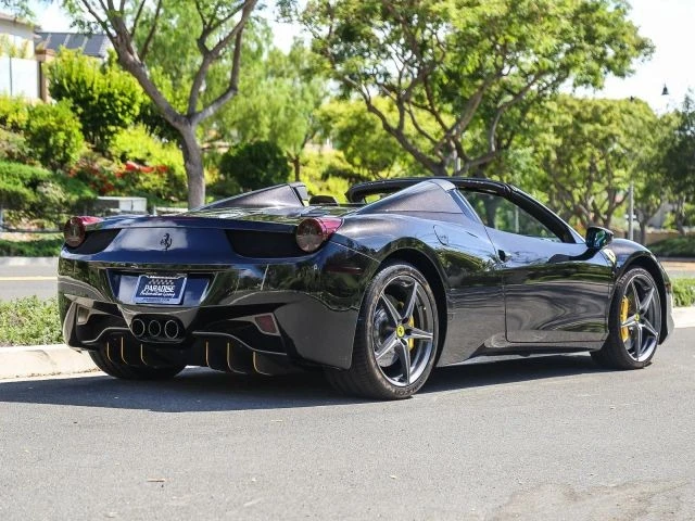 2013 Ferrari 458 Spider - Image 9 of 31