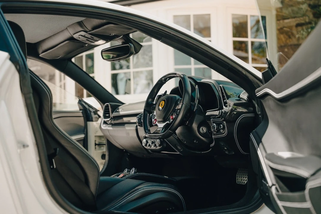 2013 Ferrari 458 Italia - Image 29 of 30