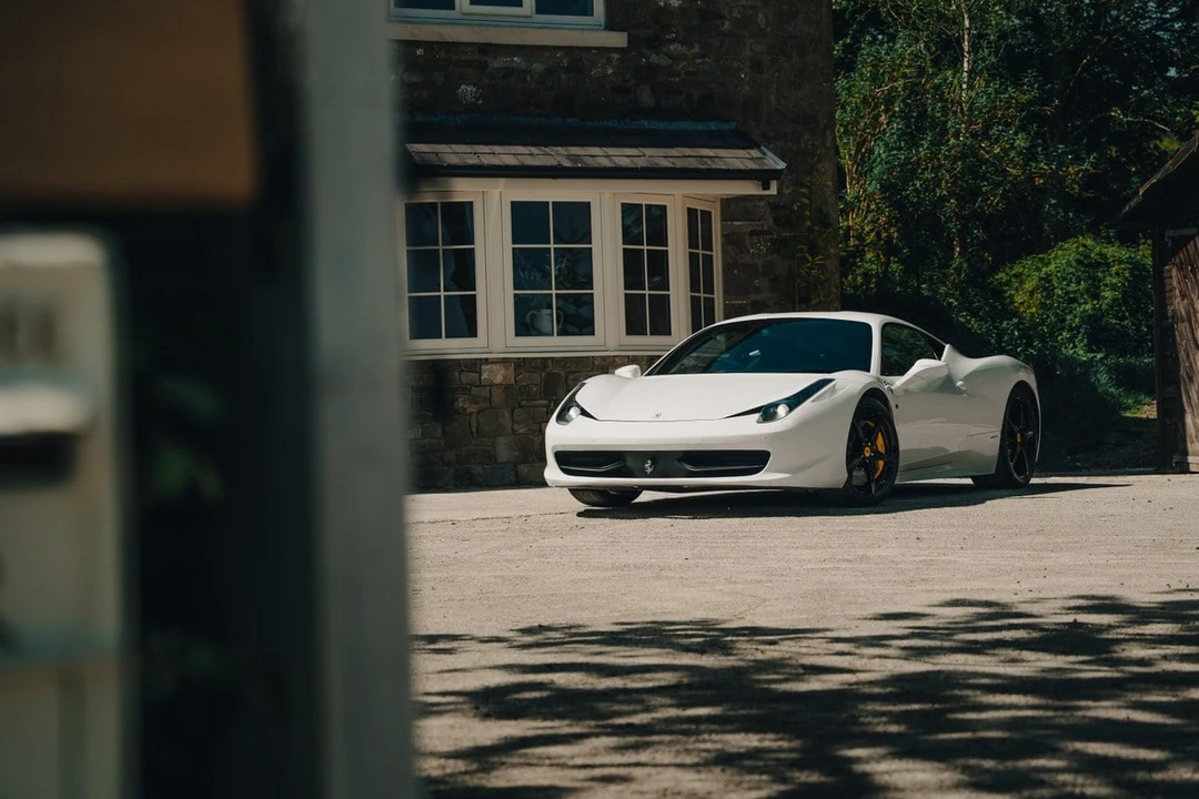 2013 Ferrari 458 Italia - Image 7 of 30